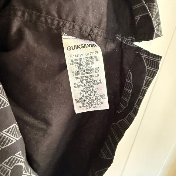 QUICKSILVER Men's 100% Cotton Button Up Shirt Size Medium - Picture 7 of 7